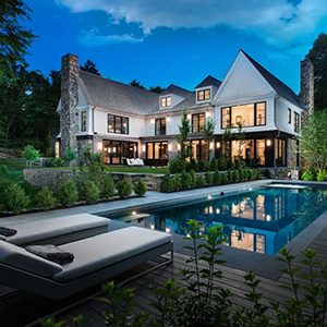 Dive In: 5 Homes with Stylish Swimming Pools
